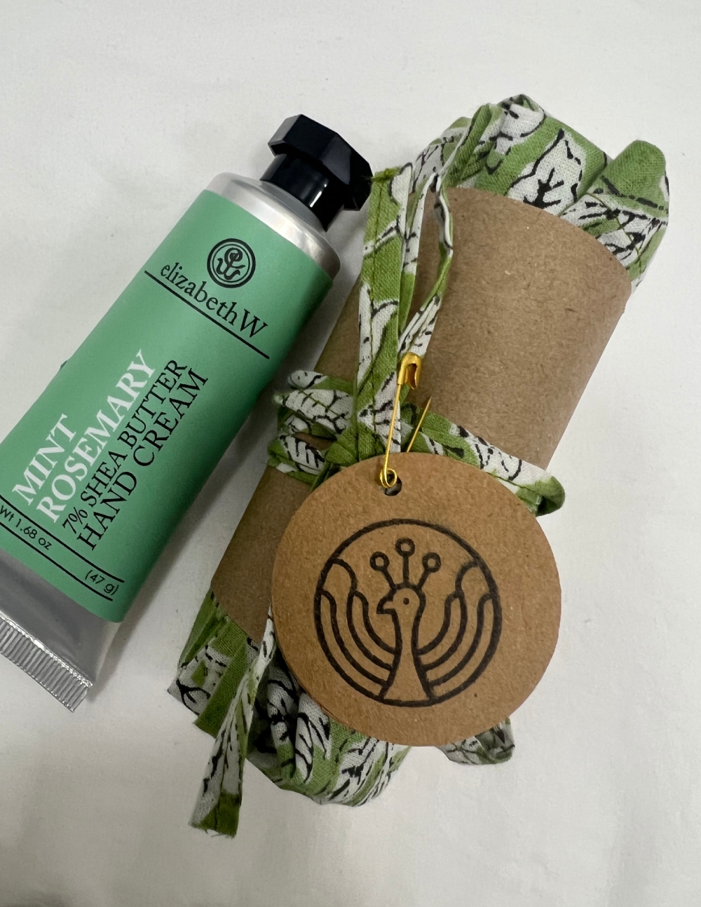 Hand Cream and Hand Kerchief Gift Set