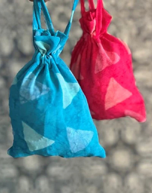 Triangles in Chiffon from Mayil Scarves